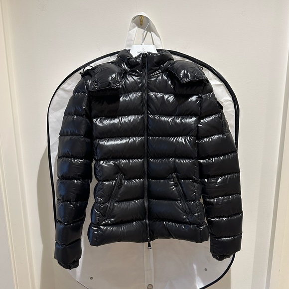 MONCLER Bady Short Down Jacket size 0 (x-small) - Picture 3 of 16